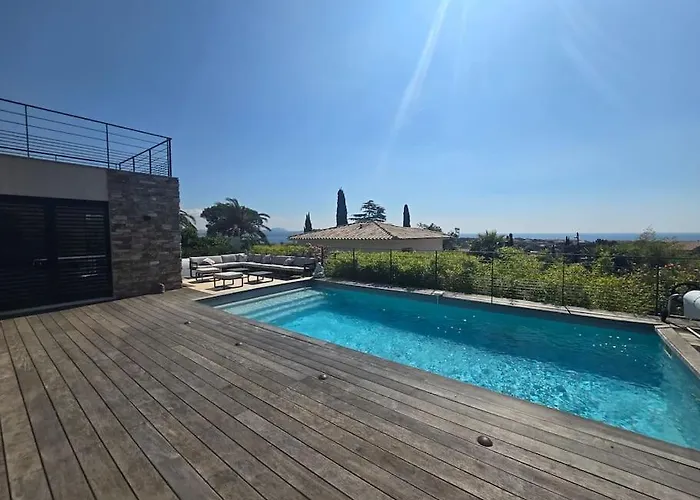 Ronsard - Vue Villa *